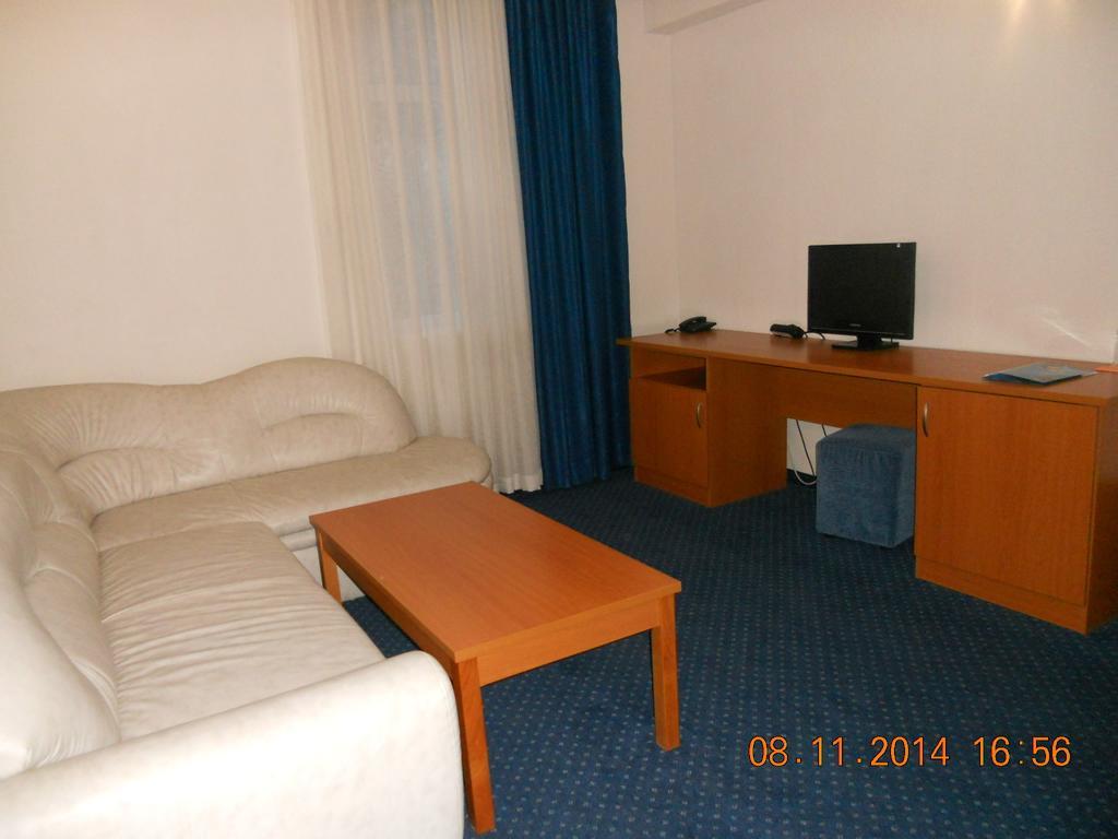 סבליאבו Family Hotel Helios חדר תמונה